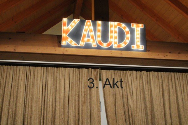 Nach einem Klick wird das nächste Bild angezeigt.