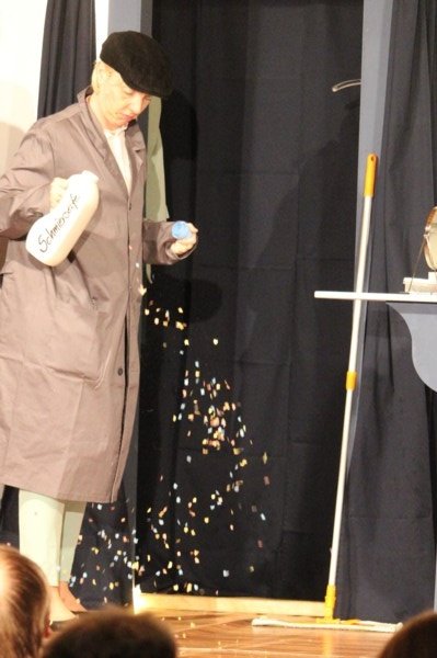 Nach einem Klick wird das nächste Bild angezeigt.